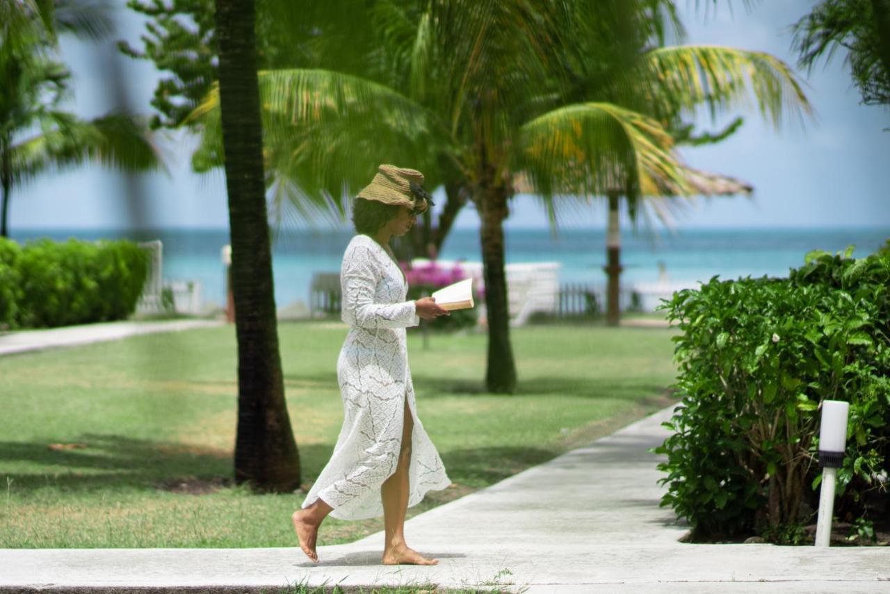 Antigua Village Beach Resort Dickenson Bay Kültér fotó