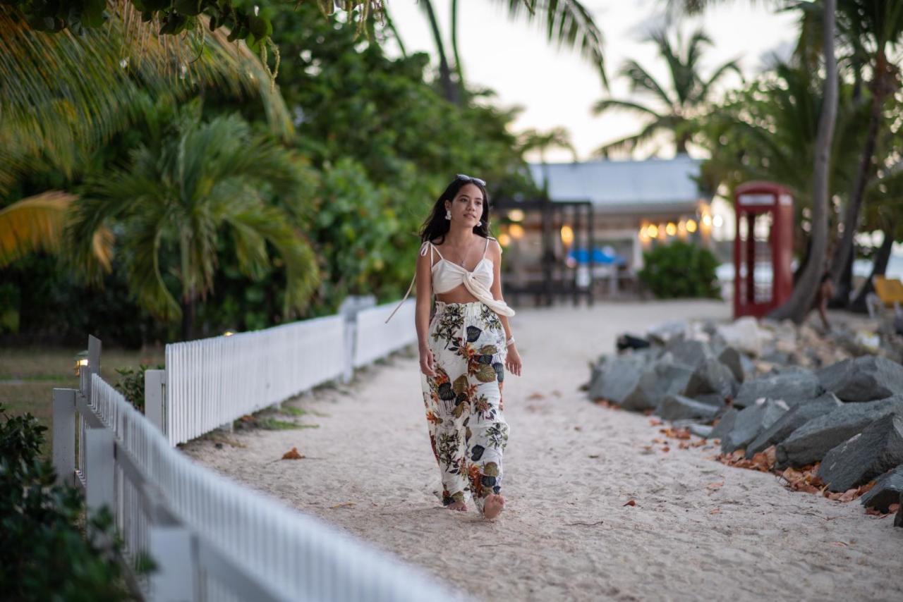 Antigua Village Beach Resort Dickenson Bay Kültér fotó
